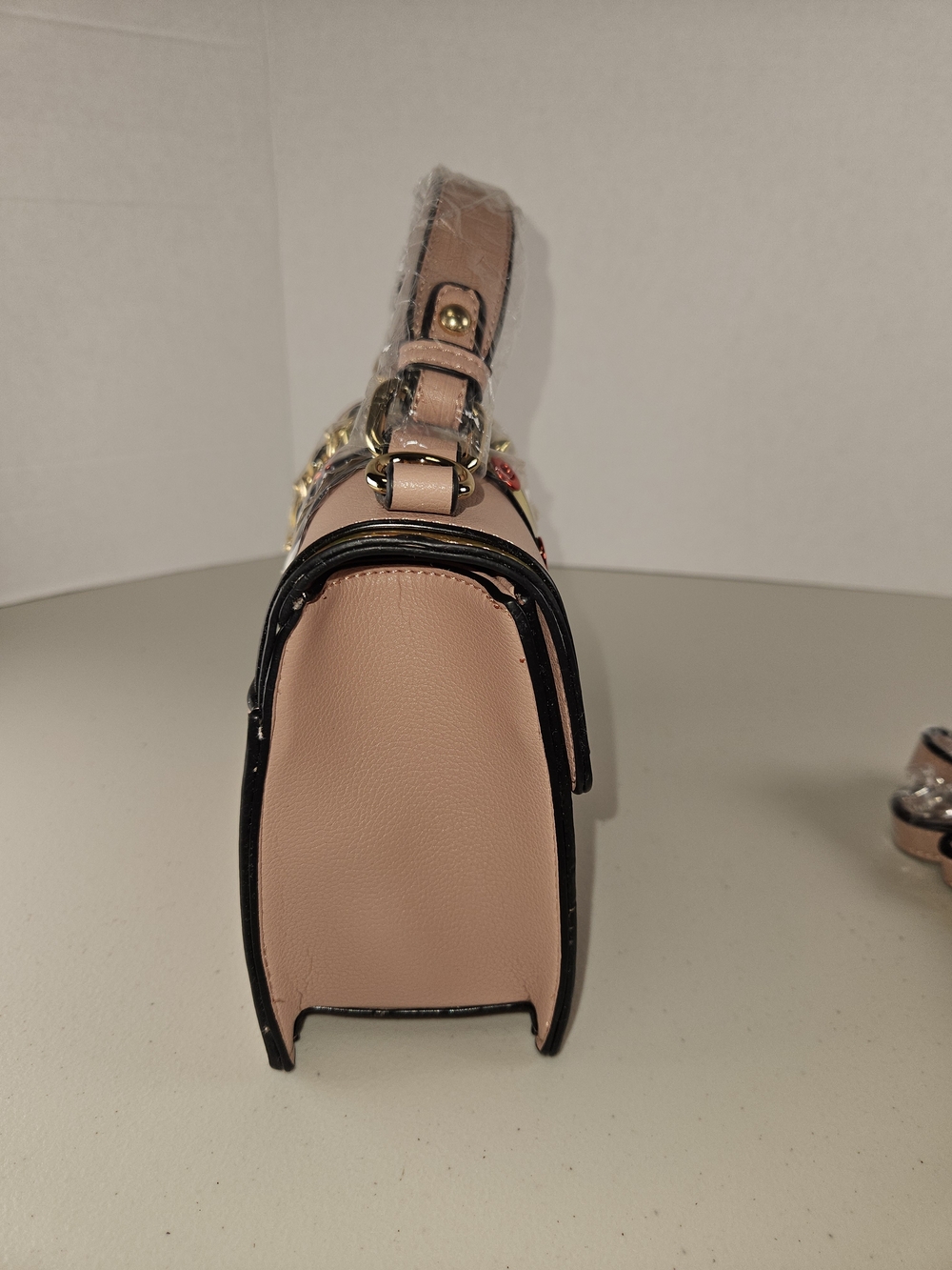 NWT Bretano Chic Blush Top-Handle Crossbody Bag with Statement Hardware - Picture 7 of 12